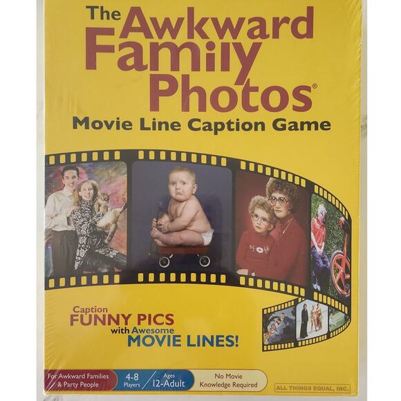 Awkward Family Photos Caption Game & 999 pcs Jigsaw Puzzle Set Christmas Holiday - Picture 2 of 8